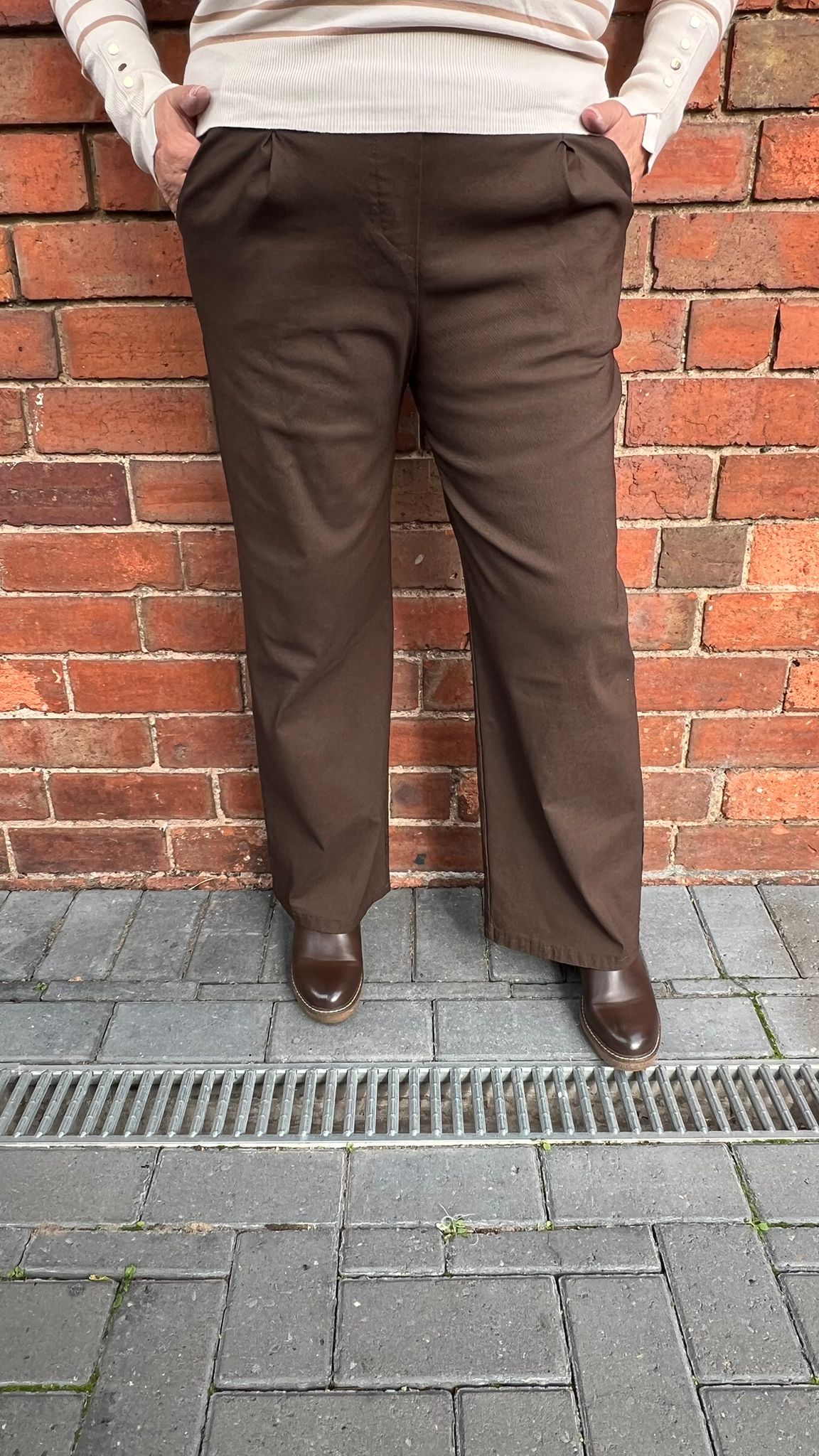 WENDY Wide Leg Smart Magic Trouser