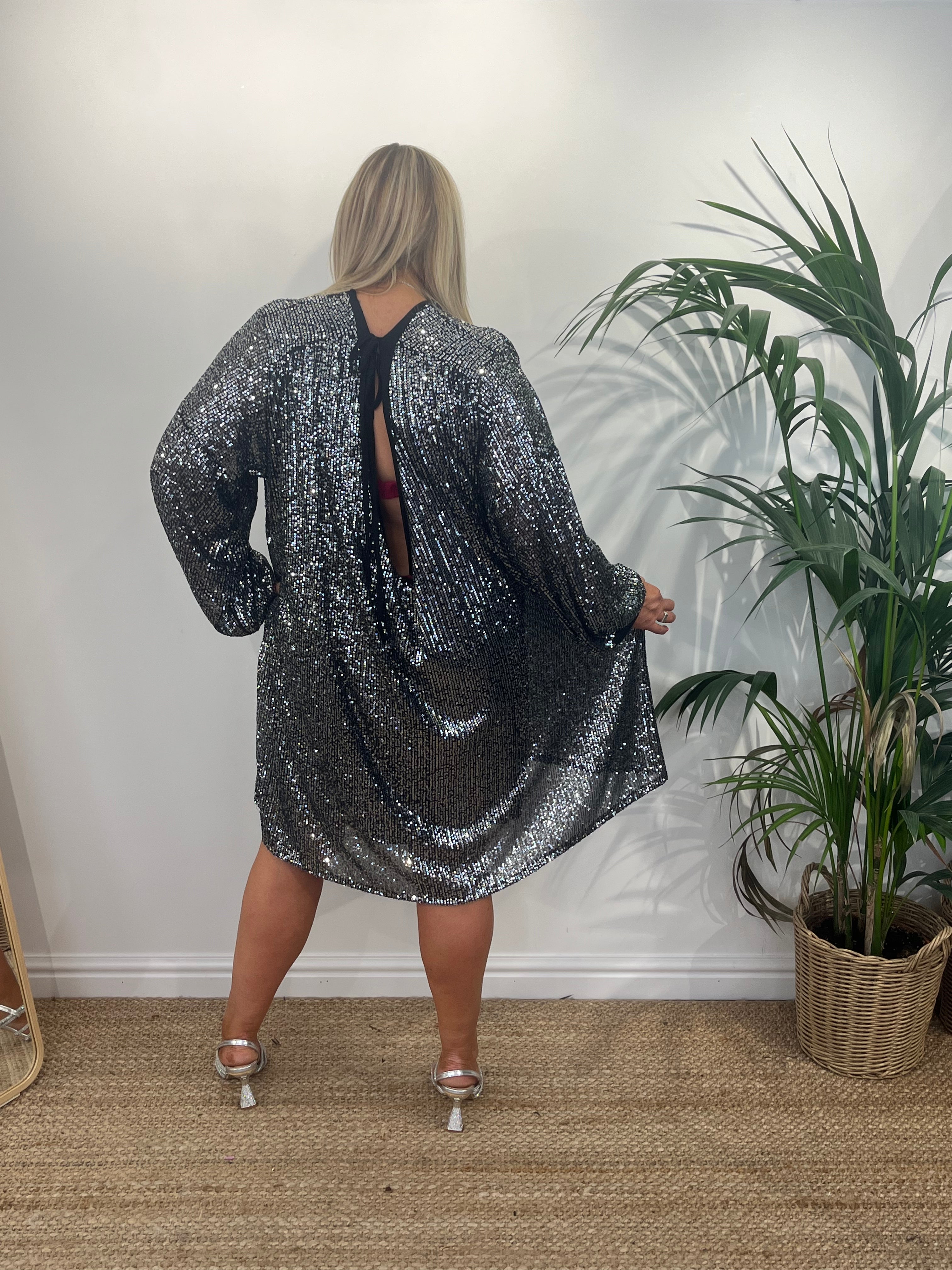 CHRISTIE Curve Open Back Sequin Dress