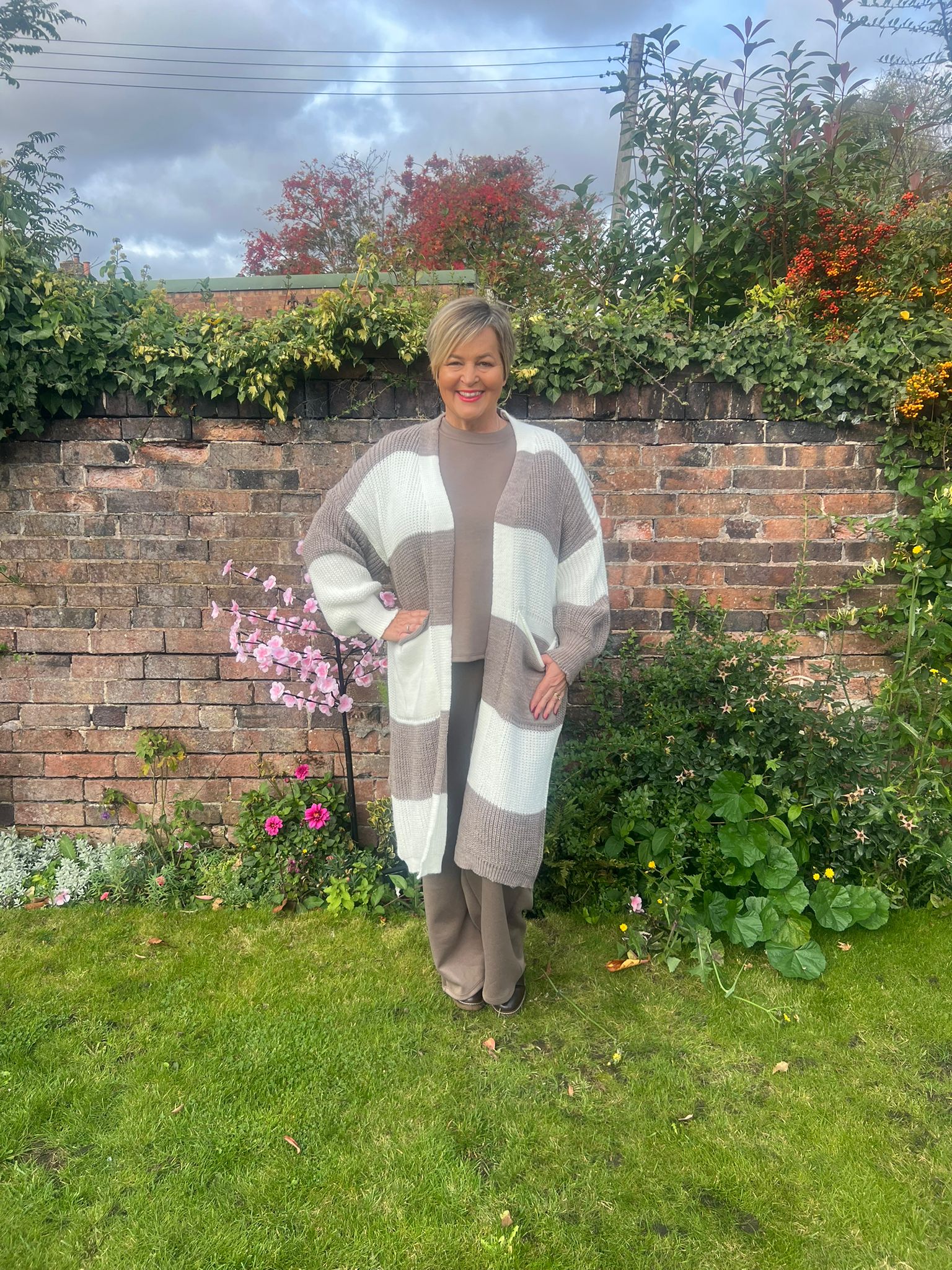 CHERYL Checked Longline Cardigan