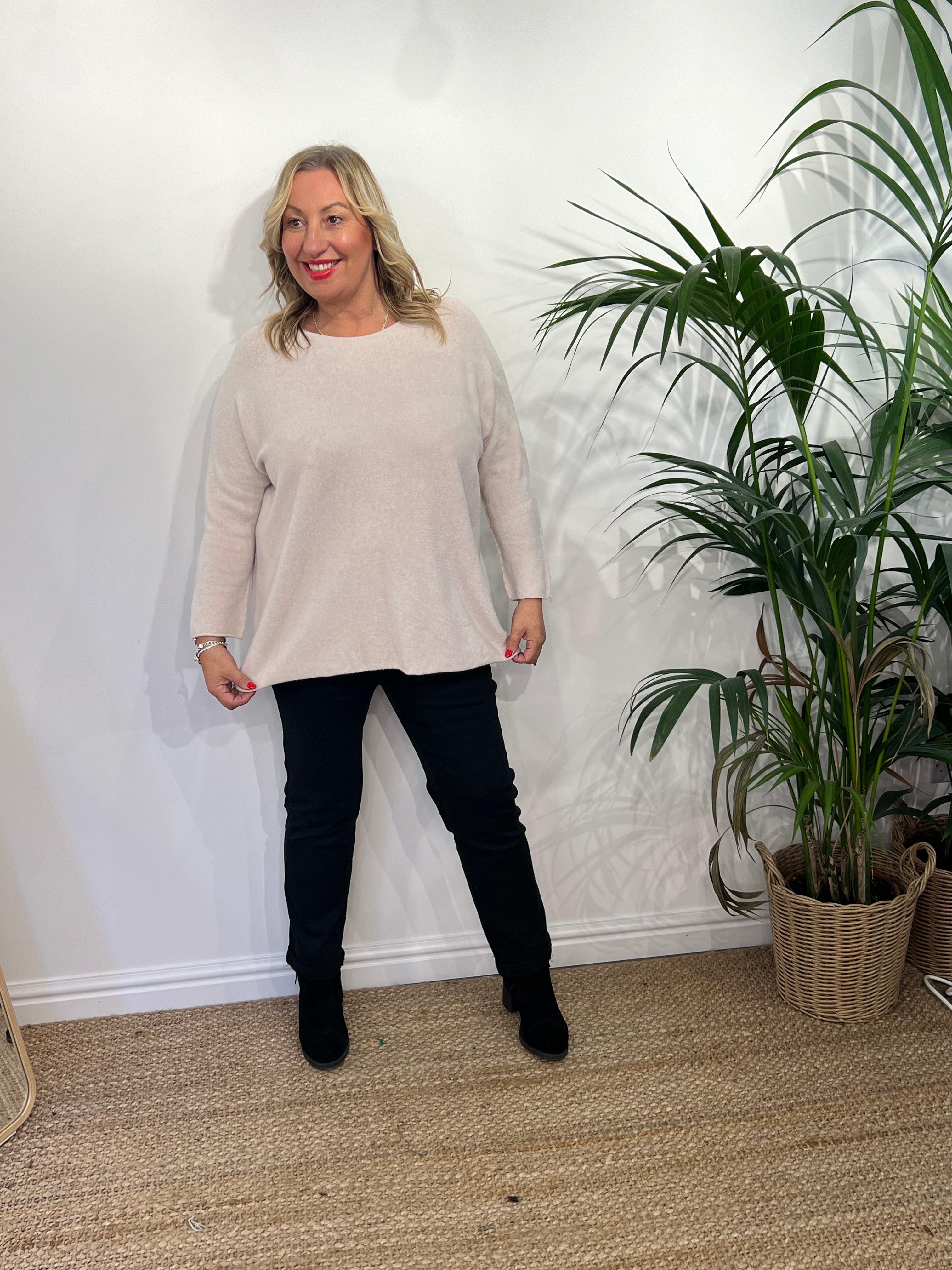 RACHEL Round Neck Cashmere Feel Jumper