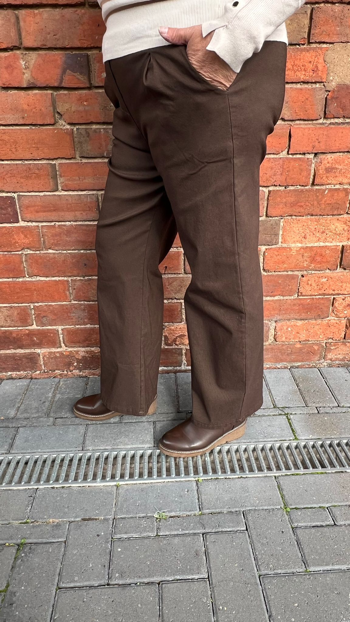 WENDY Wide Leg Smart Magic Trouser