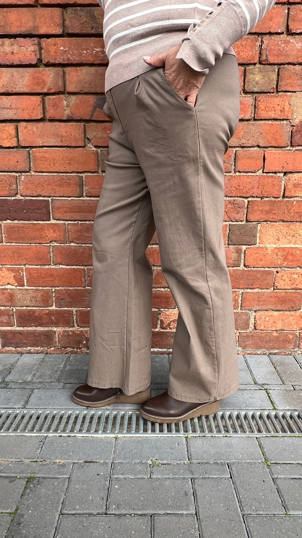 WENDY Wide Leg Smart Magic Trouser