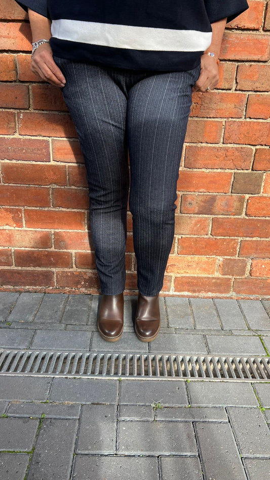 PENNY Pinstripe Smart Jegging